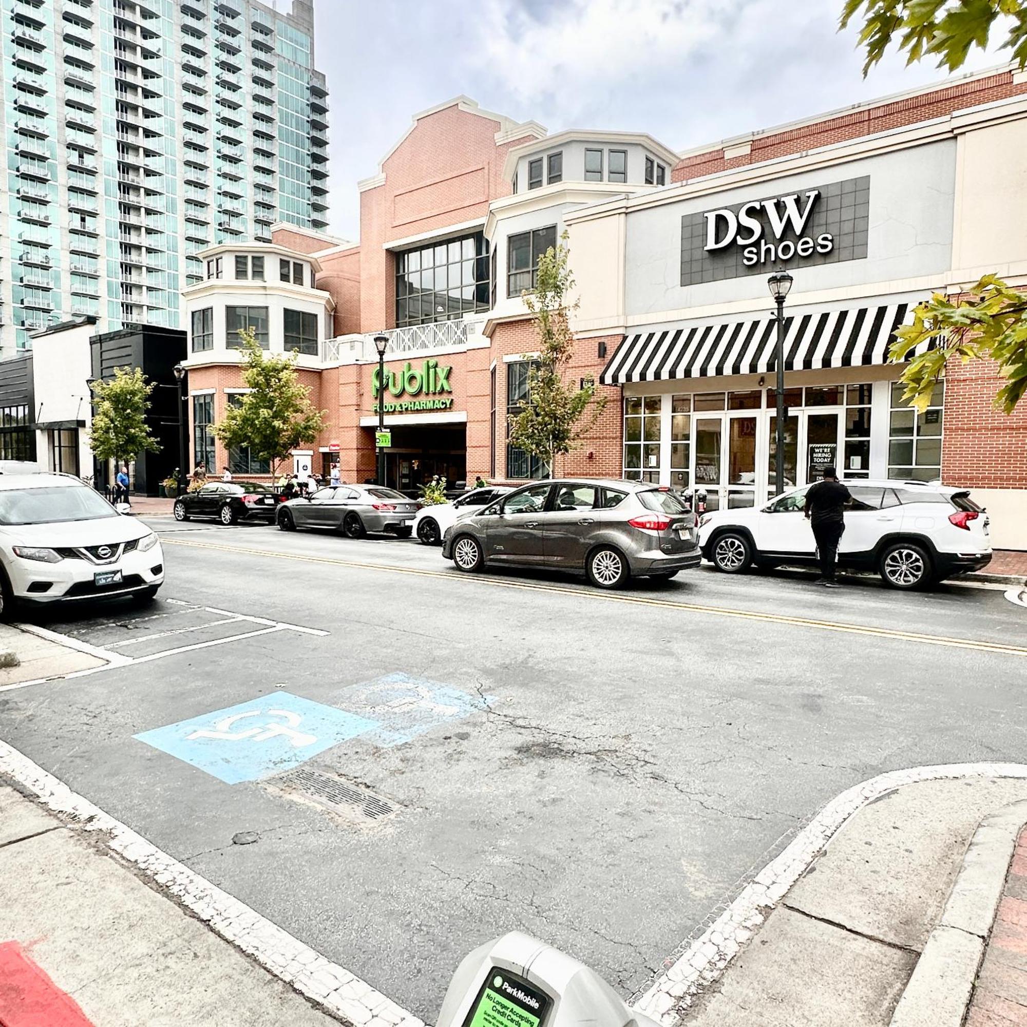Ferienwohnung Grand 3Br Loft In Atlantic Station Atlanta Exterior foto